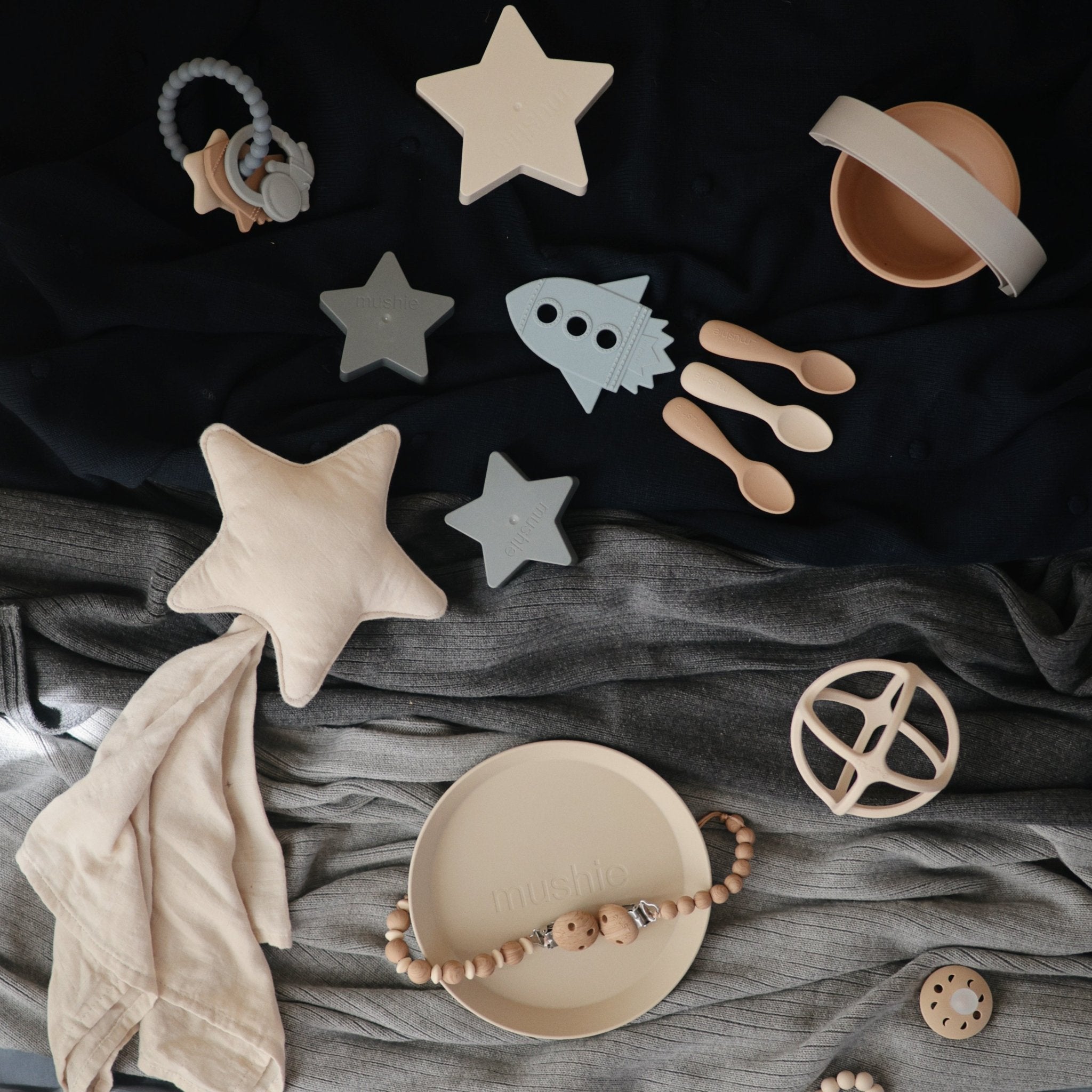 Star Lovey Blanket - Tenth &amp; Pine - Blanket - Fog