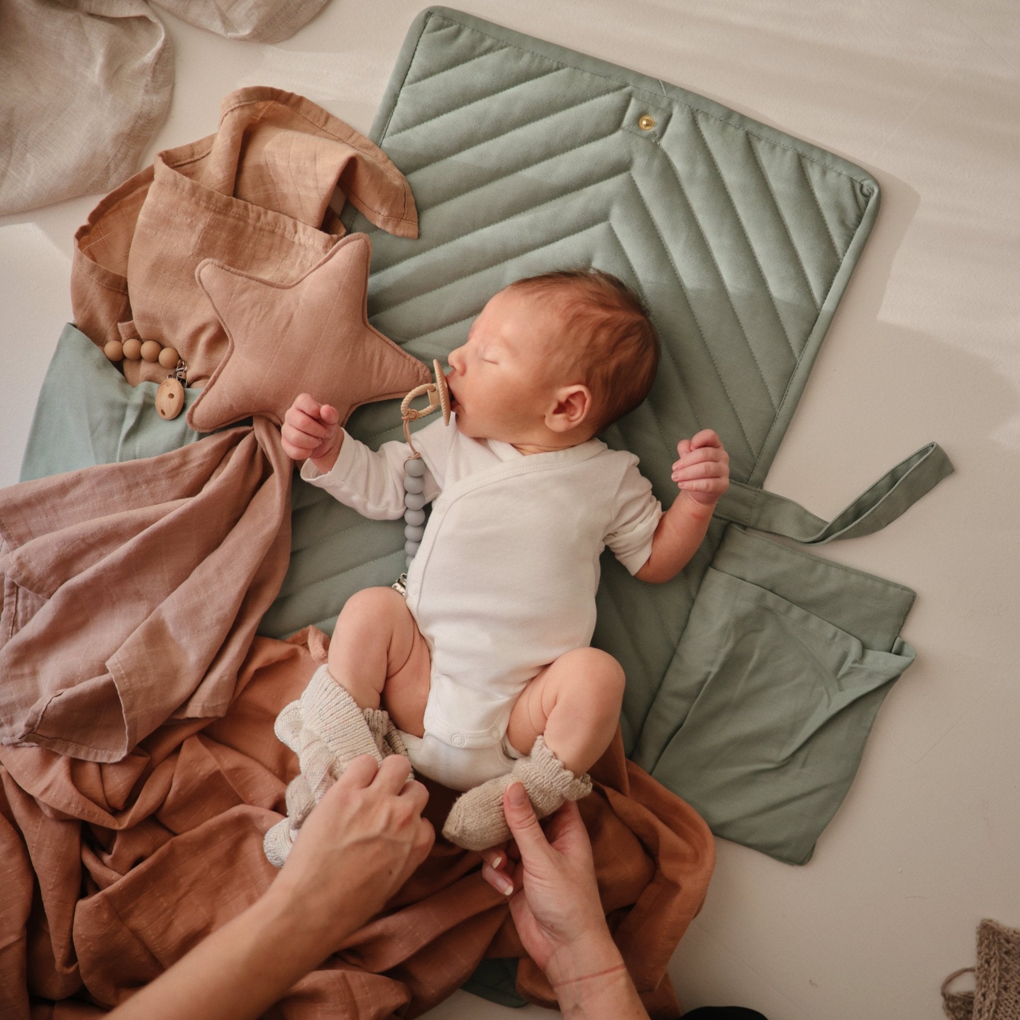 Star Lovey Blanket - Tenth &amp; Pine - Blanket - Fog