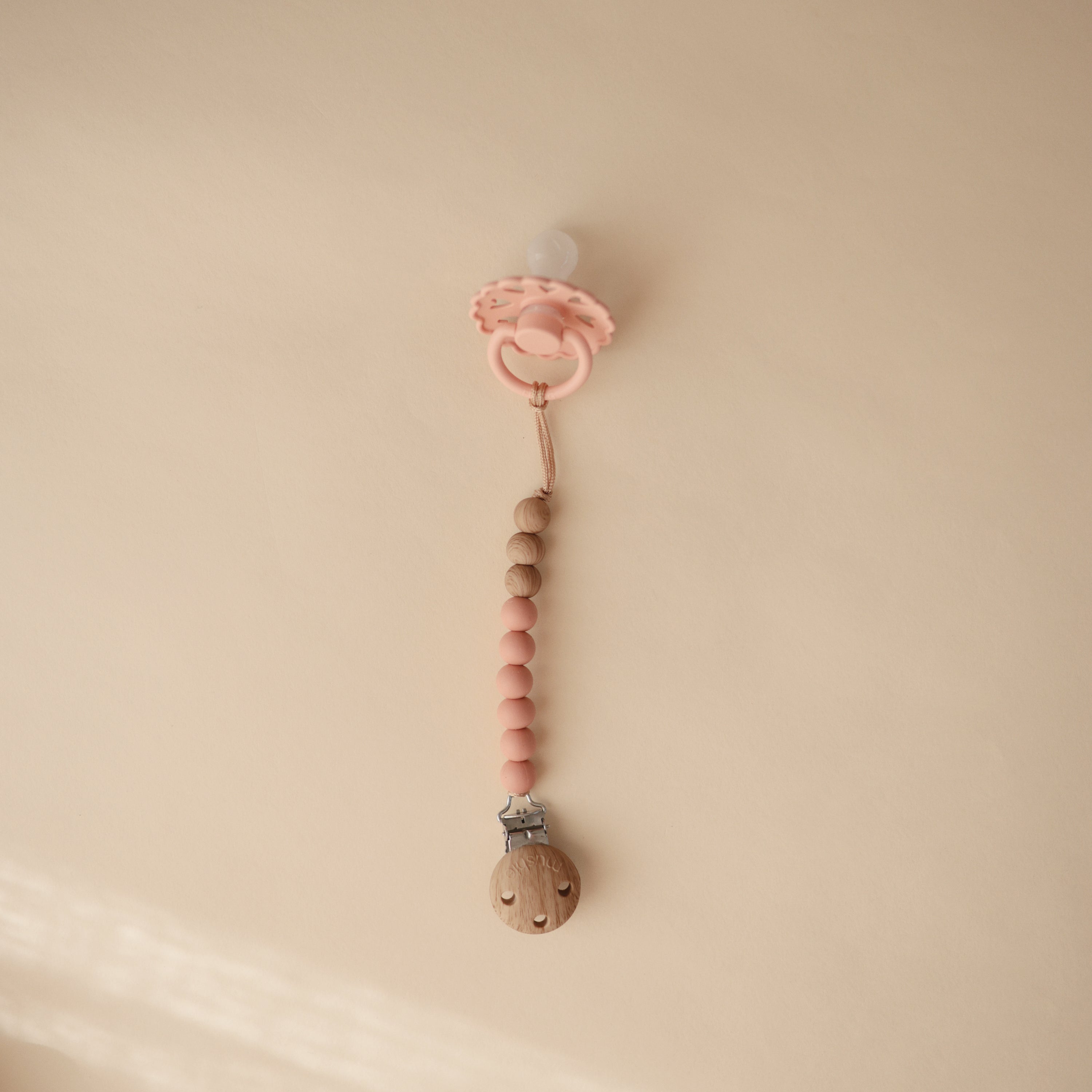 Silicone Pacifier Clip | Eva