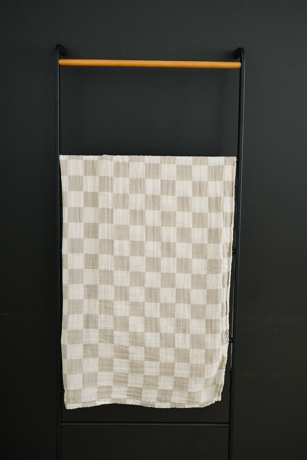 Taupe Checkered Muslin Swaddle Blanket - Tenth &amp; Pine - 