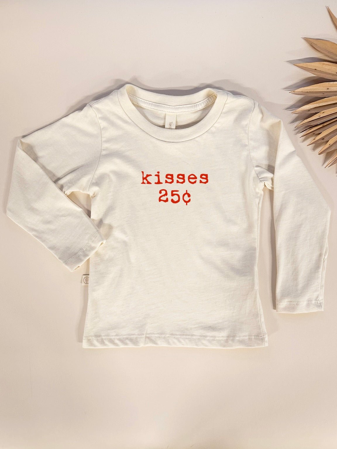 Toddler Kisses 25c Graphic Long Sleeve Organic Cotton T-shirt - Tenth &amp; Pine - Long Sleeve Tee