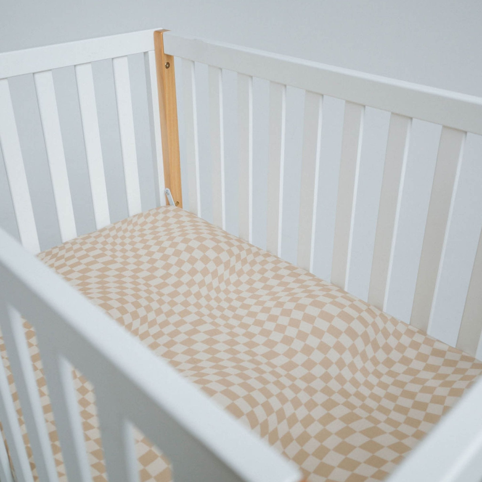 Wavy Checker | Bamboo Crib Sheet - Tenth &amp; Pine - Crib sheets - Standard