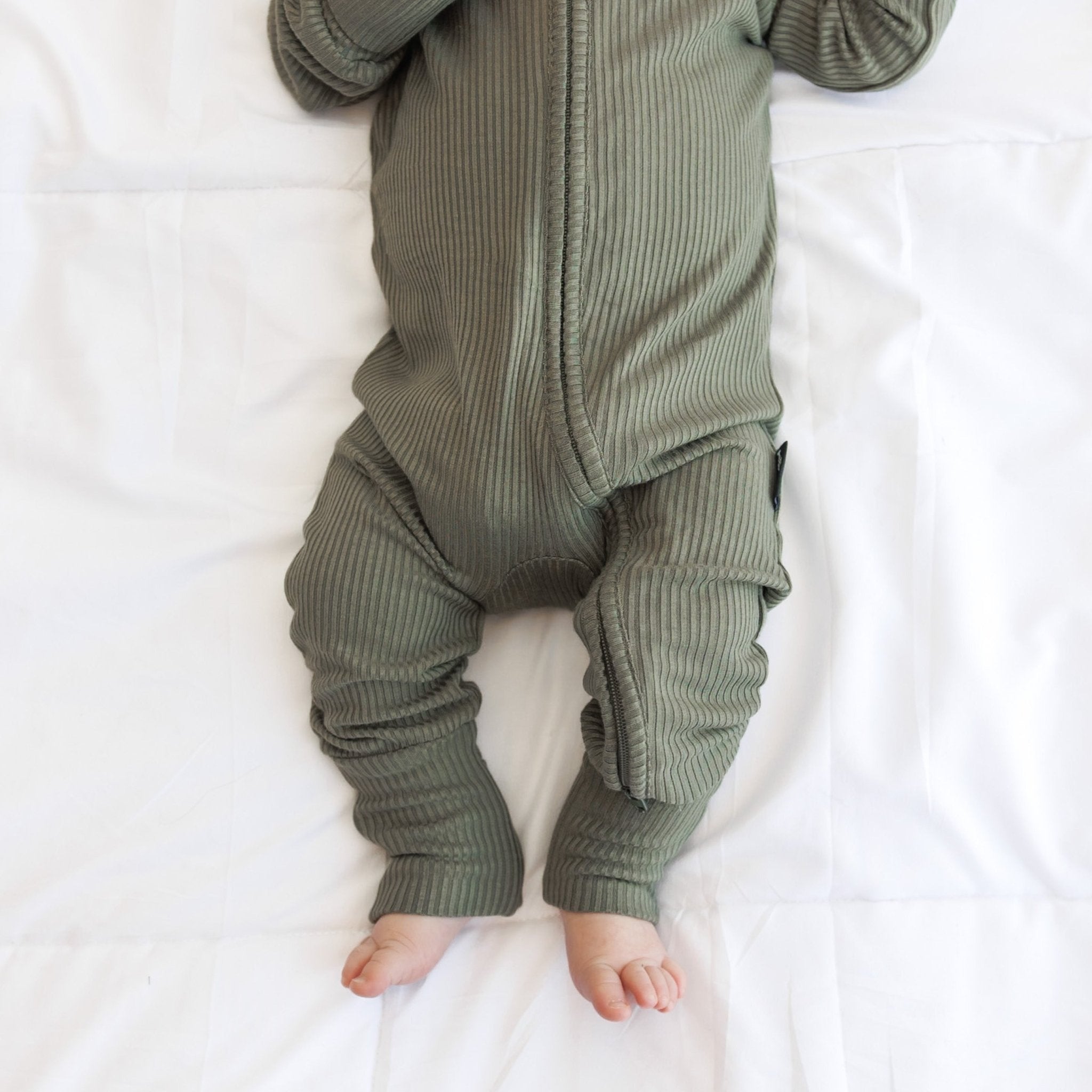 ZIP ROMPER - Moss Ribbed - Tenth &amp; Pine - zip rompers - ribbed - 0/3m